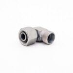 Directional angle connector din - L9UN-08 Directional angle connector for light series hydraulics. With this nipple, a low and sturdy corner connection to hydraulic systems is obtained. This connector needs a nut and a bead on one end