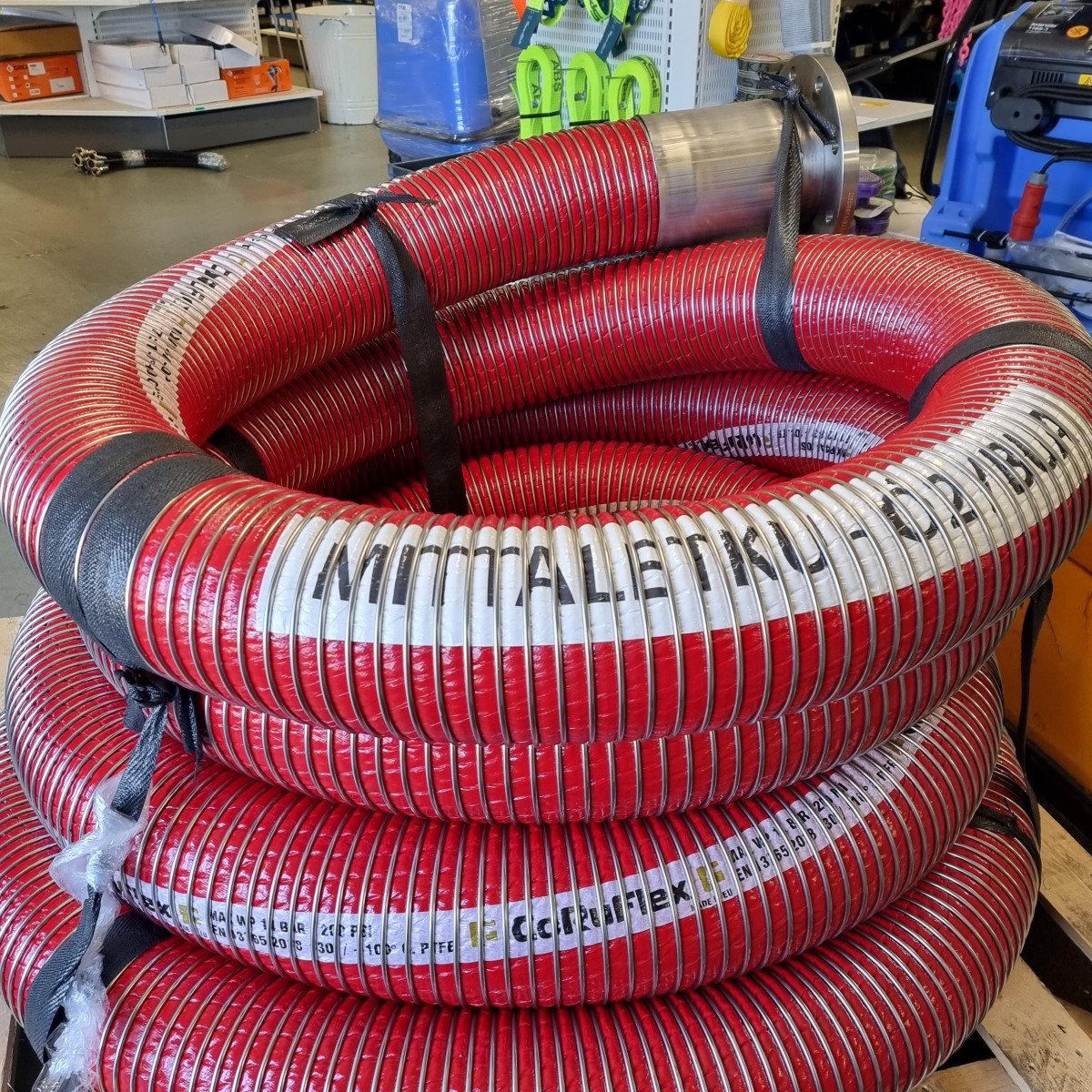 Composite hoses in industry